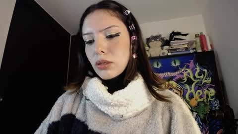 Alice Asylum online show from December 14, 2:06 am