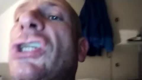 Snapshot of malinowy85 chatting on October 30, 1:07 am malinowy85 online show from October 30, 1:07 am