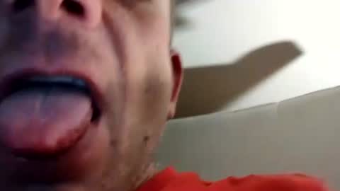 Snapshot of malinowy85 chatting on November 9, 5:33 pm malinowy85 online show from November 9, 5:33 pm