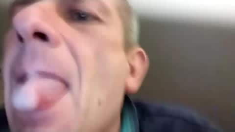 Snapshot of malinowy85 chatting on November 15, 5:31 pm malinowy85 online show from November 15, 5:31 pm