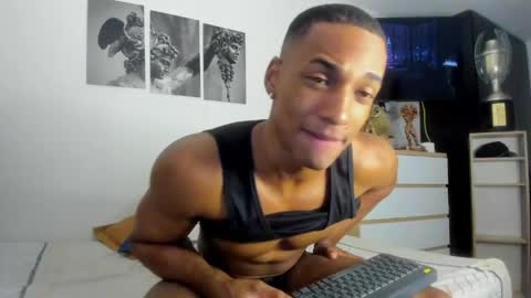 malkongarcia online show from April 14, 7:31 pm