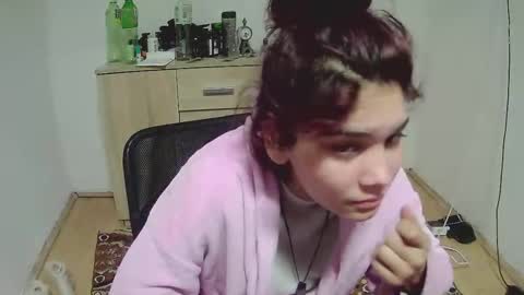 Snapshot of mallorymyersx chatting on November 1, 8:55 pm mallorymyersx online show from November 1, 8:55 pm