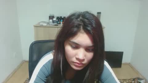 mallorymyersx online show from December 4, 8:50 pm