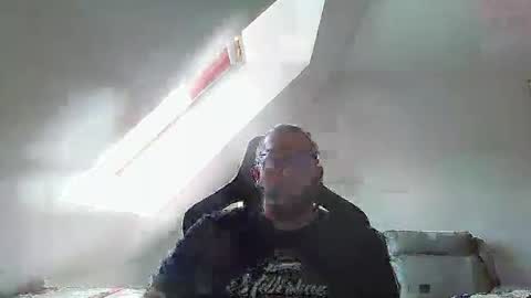 breton online show from September 22, 12:40 pm