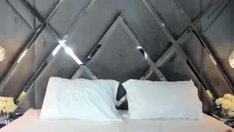 Malu online show from March 22, 11:57 am