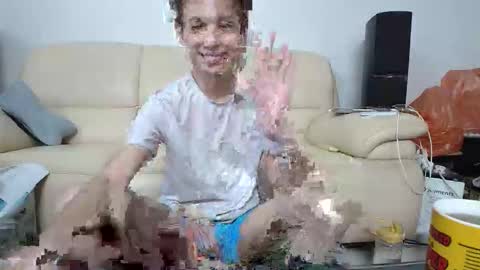 Andrew Ooi online show from April 5, 5:26 am