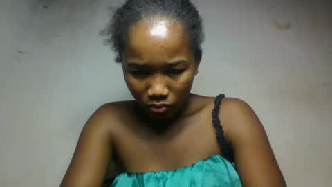 mamieriela online show from February 18, 7:54 pm