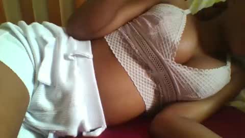 Snapshot of mammaplay chatting on November 20, 6:35 am mammaplay online show from November 20, 6:35 am