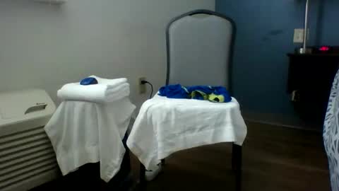 Snapshot of man__slut88 chatting on December 4, 8:06 pm man__slut88 online show from December 4, 8:06 pm