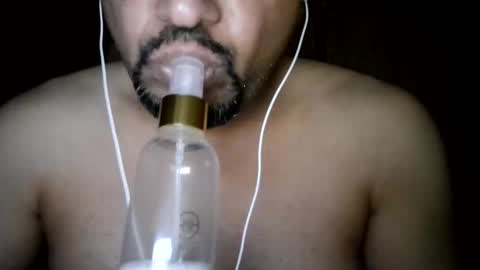 Snapshot of man_new chatting on October 23, 12:10 am Man new online show from October 23, 12:10 am