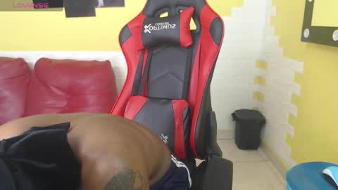 man_san11 online show from December 29, 6:05 pm