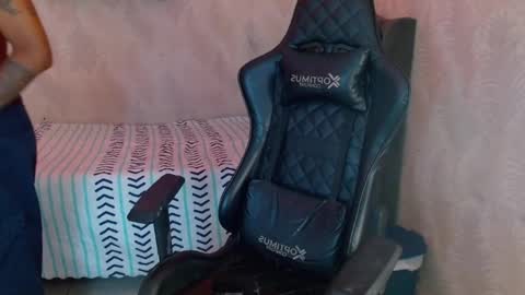 man_san11 online show from September 15, 2:28 pm