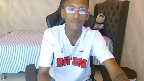 man_san11 online show from October 20, 3:01 pm