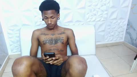 man_san11 online show from March 28, 4:50 pm