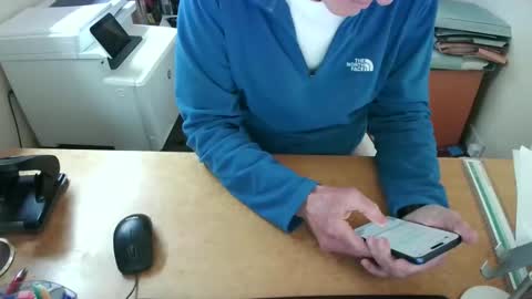 Snapshot of manbitcher chatting on February 27, 2:17 pm manbitcher online show from February 27, 2:17 pm