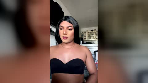 manboobs444 online show from April 22, 1:01 pm