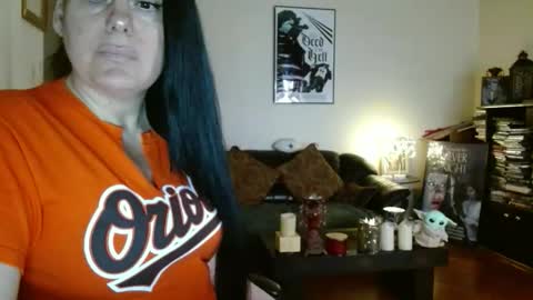 mandaloriangirlsfight online show from April 3, 5:44 pm