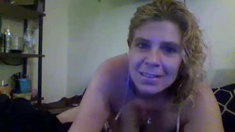 mindy22 online show from April 28, 5:45 am