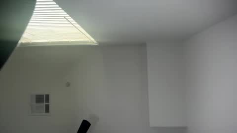 Snapshot of mandingoomann5 chatting on October 31, 7:04 pm MandingooMann online show from October 31, 7:04 pm