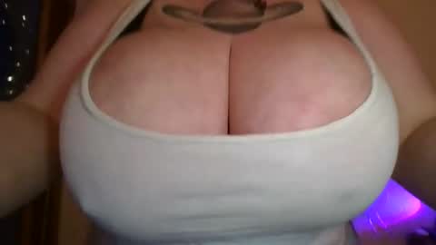 Mandy online show from April 13, 2:22 pm