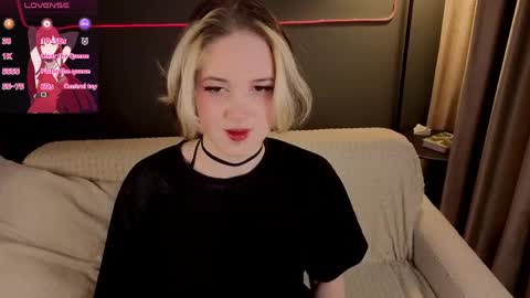 Luna online show from March 13, 9:32 pm