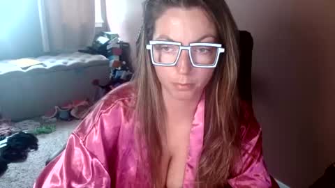 MandyBabyXXX online show from July 9, 8:46 pm