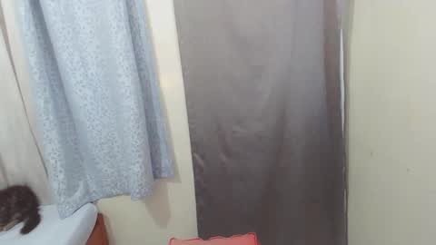 Snapshot of manhattan_men18 chatting on September 12, 7:52 am JM18 online show from September 12, 7:52 am