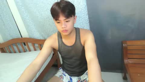 Snapshot of manhattan_men18 chatting on October 27, 6:01 pm JM18 online show from October 27, 6:01 pm