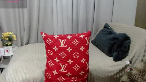 manilynforyou online show from May 23, 2:39 am