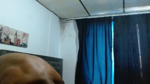 Snapshot of manolofitt chatting on January 8, 9:55 pm Manolo online show from January 8, 9:55 pm