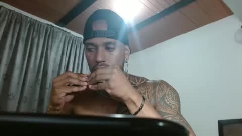 Manolo online show from October 26, 5:30 pm