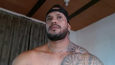 Manolo online show from April 23, 3:47 pm