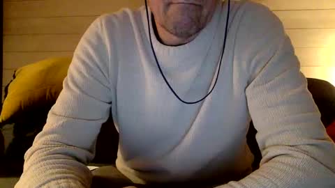 Snapshot of manpower2012 chatting on March 2, 10:48 pm Manpo online show from March 2, 10:48 pm