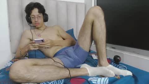 Snapshot of manu_vera8 chatting on May 3, 12:05 am Manuel online show from May 3, 12:05 am