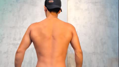 Manuel online show from November 5, 2:00 am