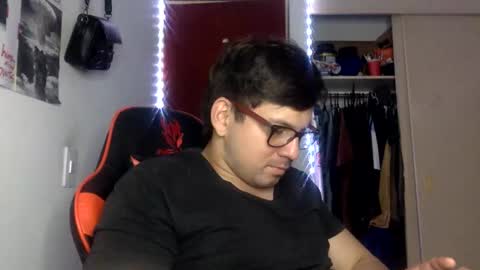 Snapshot of manuelle_francesco chatting on September 28, 11:43 pm Manu online show from September 28, 11:43 pm