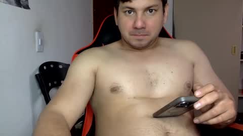 Snapshot of manuelle_francesco chatting on October 6, 5:54 pm Manu online show from October 6, 5:54 pm