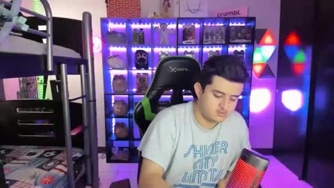 Snapshot of mapachoso1414 chatting on January 19, 11:32 pm mapachoso1414 online show from January 19, 11:32 pm