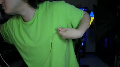 Snapshot of mapachoso1414 chatting on November 16, 11:54 pm mapachoso1414 online show from November 16, 11:54 pm