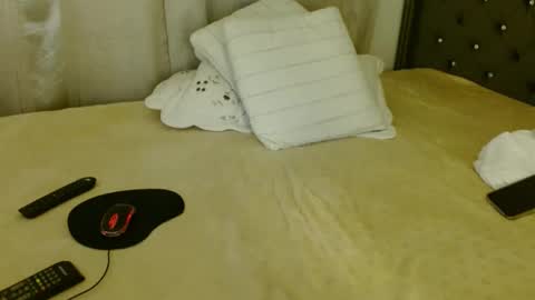 Snapshot of mara4sweet chatting on January 16, 5:42 am mara4sweet online show from January 16, 5:42 am