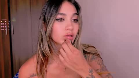 Mara Independent Model online show from February 26, 6:32 pm