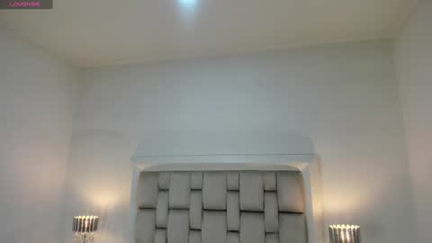 Snapshot of mara_betancurt chatting on January 9, 2:43 am Mara online show from January 9, 2:43 am