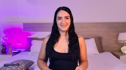 maragrief online show from April 1, 11:11 am