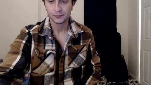 Snapshot of marc_313 chatting on November 24, 8:58 am Marc online show from November 24, 8:58 am