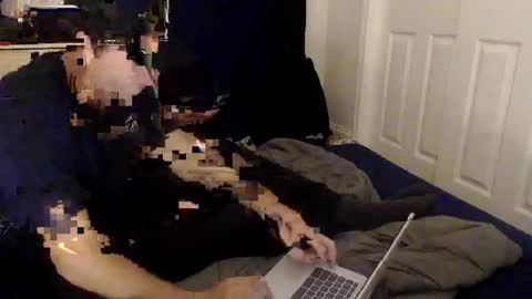 Snapshot of marc_313 chatting on November 25, 12:54 am Marc online show from November 25, 12:54 am