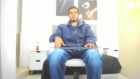 Marc Ruffalo online show from March 15, 10:43 am