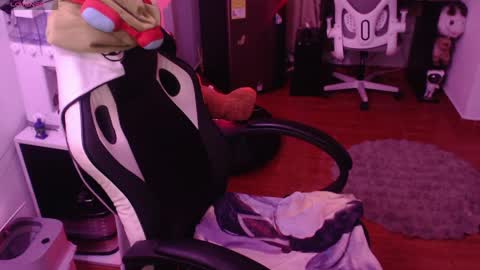 marcela2101s online show from April 11, 10:25 pm