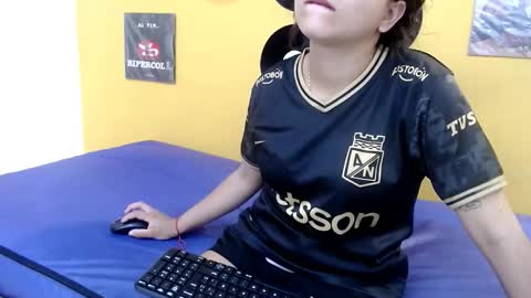 marcelasweet457 online show from March 22, 1:36 pm