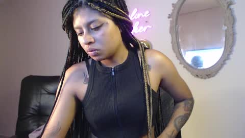 Michell Dayan online show from December 6, 1:29 am