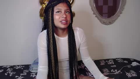 Michell Dayan online show from December 17, 4:01 am